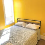 Retired Convenient Guest House In West Philadelphia