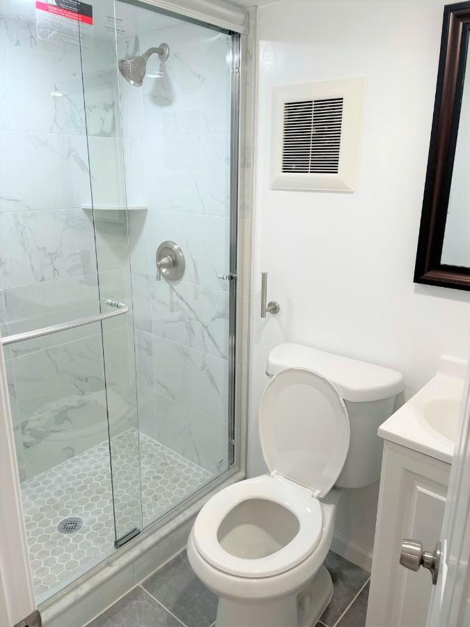 Retired Convenient In West Homestay *